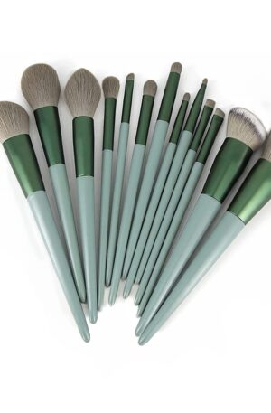 10 Pcs Professional Makeup Brush Set made of Premium Synthetic Bristles with Ultra Soft Foundation Brush, Powder Brush & Eye shadow Brush (Pack of 10)